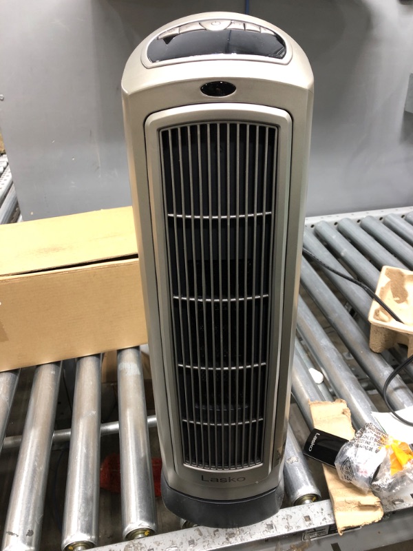 Photo 3 of ****FOR PARTS ONLY DOES NOT TURN ON*** Lasko Oscillating Digital Ceramic Tower Heater for Home with Adjustable Thermostat, Timer and Remote Control, 23 Inches, 1500W, Silver, 755320
