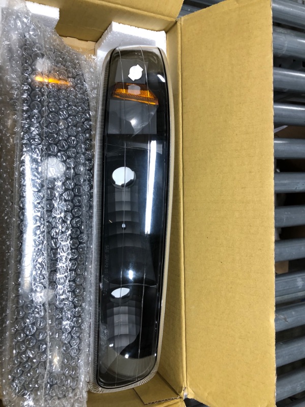 Photo 2 of ANZO USA 511065 Parking Light for Chevrolet Silverado - (Sold in Pairs)