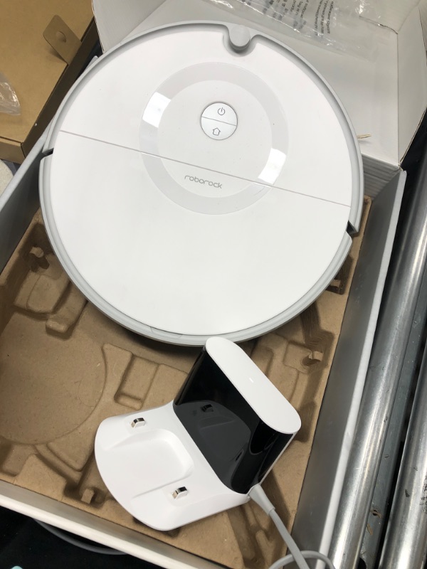 Photo 1 of *Tested* roborock E5 Mop Robot Vacuum Cleaner