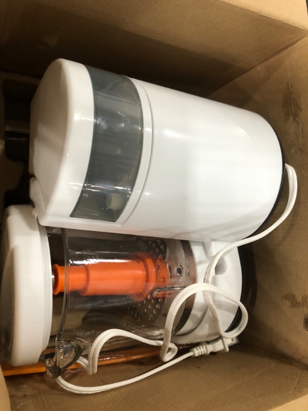 Photo 1 of Baby Brezza One Step Glass Baby Food Maker – Cooker and Blender to Steam and Puree Baby Food for Pouches in Glass Bowl - Make Organic Food for Infants and Toddlers – 4 Cup Capacity Glass Food Maker (New)