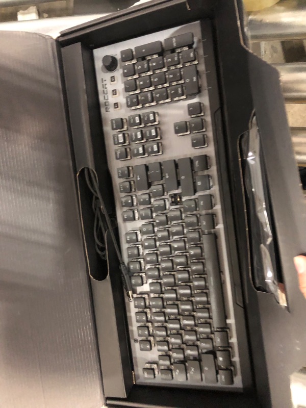 Photo 5 of Roccat Vulcan PC/Mac, Keyboard