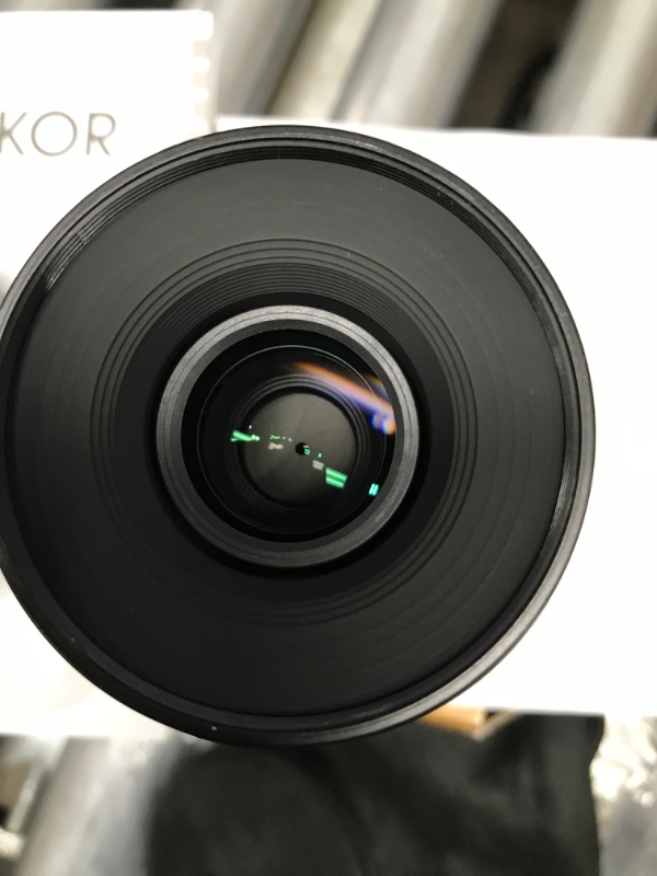 Photo 6 of Nikon AF-S DX Micro-NIKKOR 40mm Close-up Lens with Circular Polarizer Lens - 52 mm w/ Polarizer