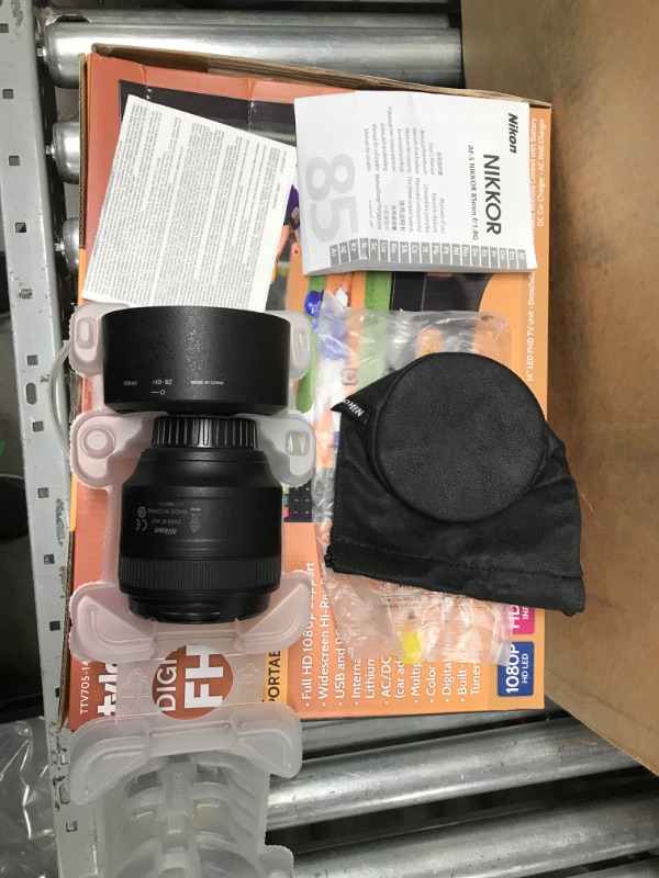 Photo 2 of Nikon AF-S FX NIKKOR 85mm f/1.4G Lens with Auto Focus for Nikon DSLR Cameras with UV Protection Lens Filter - 77 mm w/ UV Filter