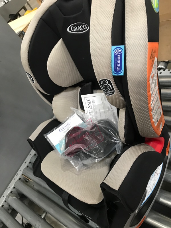 Photo 1 of Graco Extend2Fit 3-in-1 Car Seat, Stocklyn , 20.75x19x24.5 Inch (Pack of 1) 3-in-1 Stocklyn