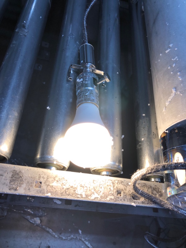 Photo 1 of **INTERIOR OF GLASS SEEMS DAMAGED***Hunter 32 in. White Marble/Crystal Table Lamp