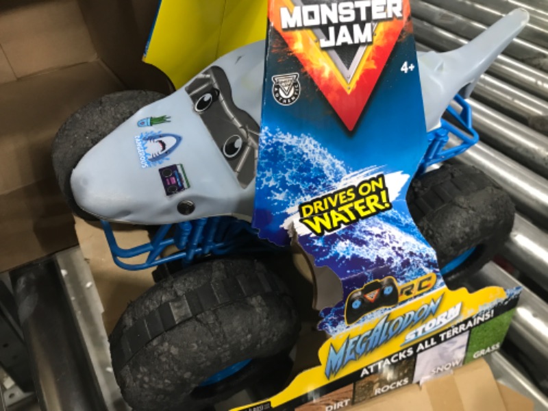 Photo 2 of ***scratches on tires** Monster Jam Official Megalodon Storm All-Terrain Remote Control Monster Truck - 1:15 Scale