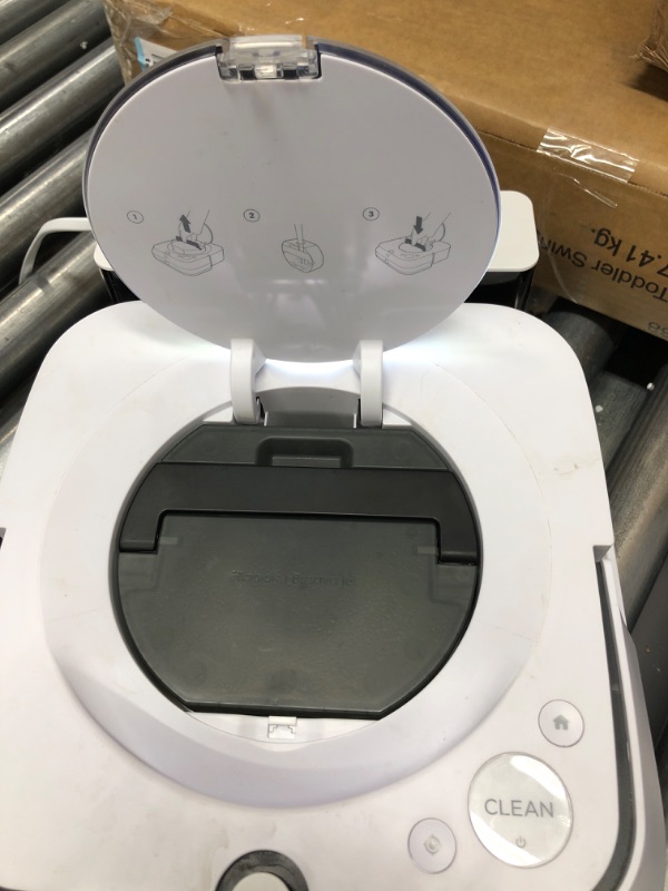 Photo 3 of ***TESTED WORKING*** Braava jet m6 (6110) Robot Mop – Wi-Fi Connected, Precision Jet Spray, Smart Mapping, Multi-Room, Recharge and Resume