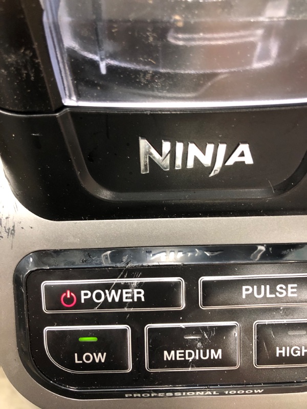 Photo 2 of ***TESTED WORKING*** Ninja BL610 Professional 72 Oz Countertop Blender with 1000-Watt Base and Total Crushing Technology for Smoothies, Ice and Frozen Fruit, Black, 9.5 in L x 7.5 in W x 17 in H with 25 Chef-inspired Recipes ***DAMAGE IS COSMETIC PLEASE S