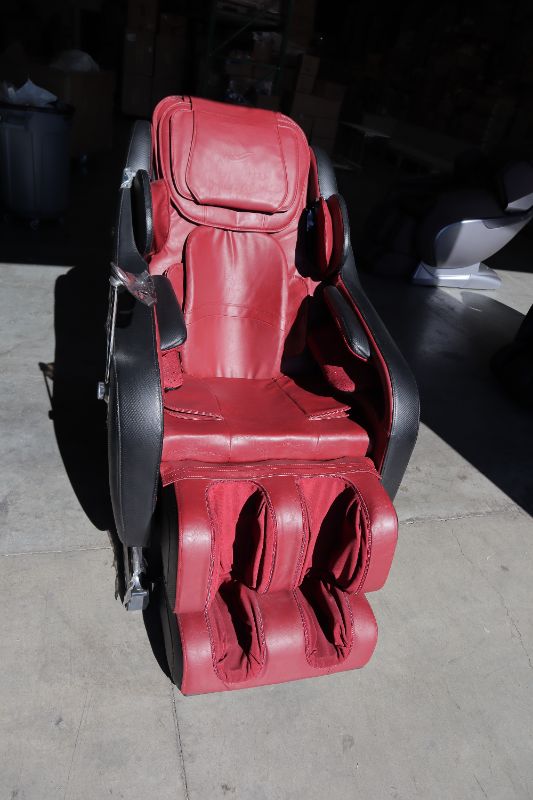 Photo 1 of SKYLINE IQ COMFORT MASSAGE CHAIR 4 MODES KNEADING KNOCKING AIR PRESSURE AND SHIATSU THERAPEUTIC HEAT AND ZERO GRAVITY TWIST SEAT FUNCTION INVERSION STRETCH BODY SCANNING SYSTEM ANKLE GRIP CHARGING USB AND BLUETOOTH REFLEXOLOGY ROLLERS AND ADJUSTABLE LEG E