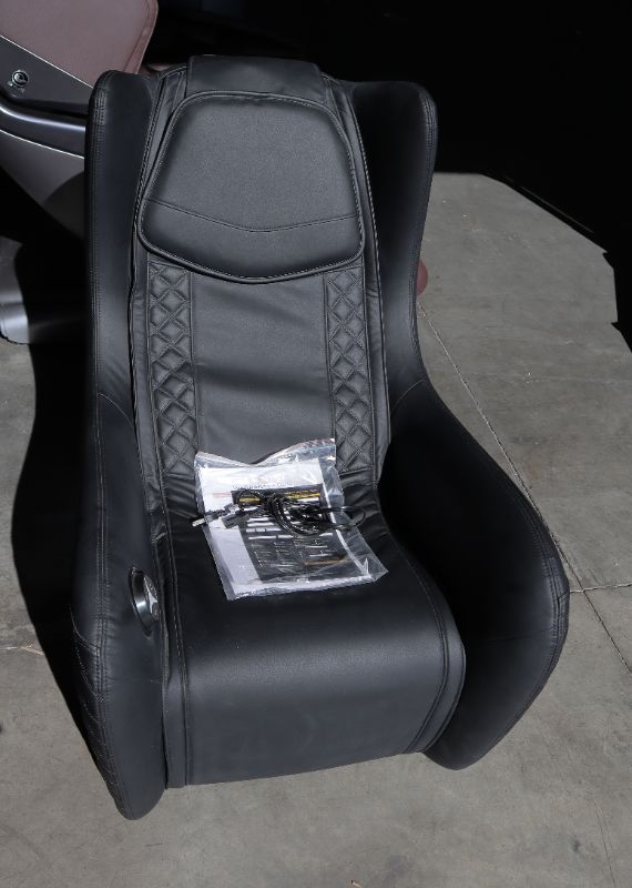 Photo 1 of COMPACT SHIATSU MASSAGE CHAIR MASSAGE REGIONS NECK SHOULDERS UPPER AND LOWER  BACK LEGS AND ARMS CAN USE AS MASSAGE CHAIR OR RECLINER NEW  NO BOX  $1000