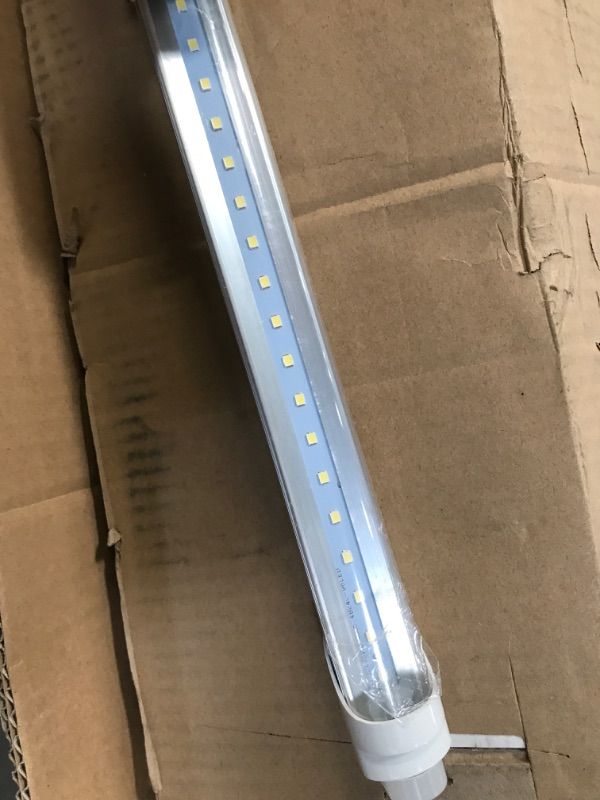 Photo 2 of CNSUNWAY T8 LED Bulb 4 Foot, 22W 2400LM, 5000K Daylight, Type-B Light Tube