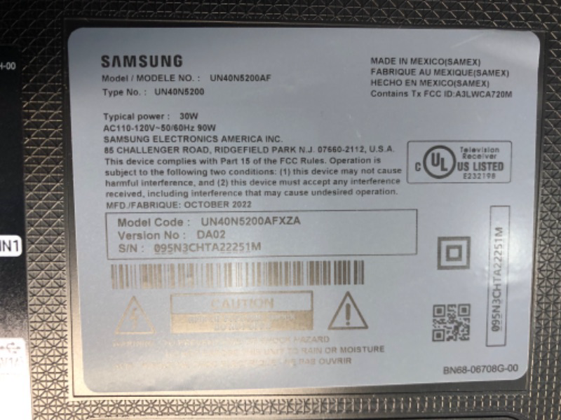 Photo 1 of SAMSUNG 40-inch Class LED Smart FHD TV 1080P (UN40N5200AFXZA, 2019 Model)
