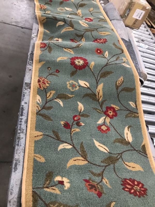 Photo 1 of 2FT X6FT RUNNER RUG 