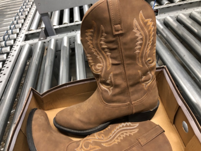 Photo 5 of Canyon Trails Mens Classic Durable Round Toe Embroidered Western Rodeo Cowboy Boots 11 Brown