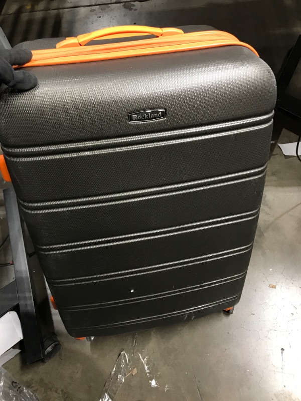 Photo 6 of *Large Case Damaged/Missing Wheel-See Photos* Rockland Melbourne Hardside Expandable Spinner Wheel Luggage, Charcoal, 2-Piece Set (20/28) 2-Piece Set (20/28) Charcoal