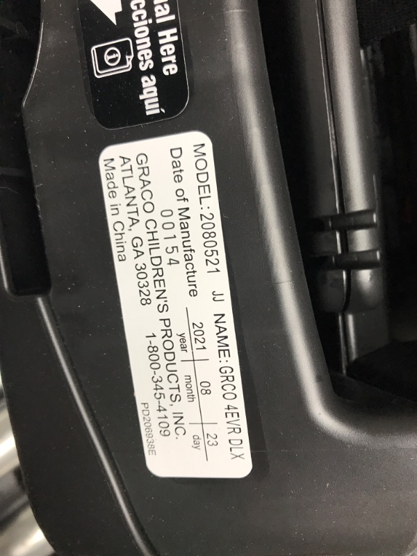 Photo 1 of Graco 4Ever DLX 4 in 1 Car Seat, Infant to Toddler Car Seat, with 10 Years of Use, Bryant , 20x21.5x24 Inch (Pack of 1) DLX Bryant