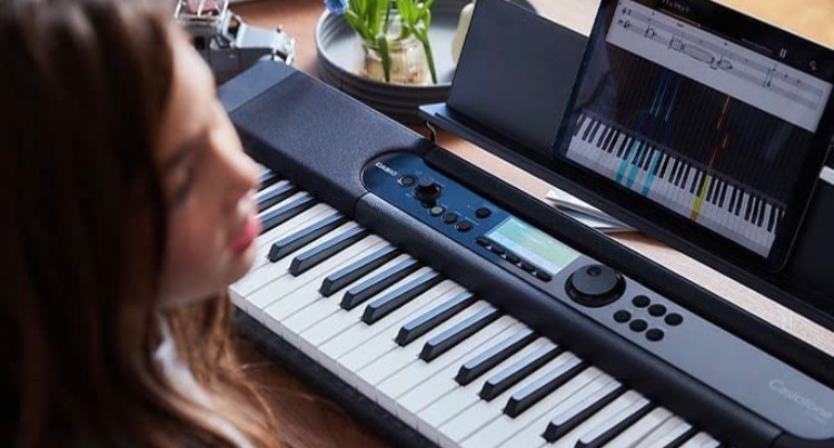 Photo 1 of Casio Casiotone, 61-Key Portable Keyboard with USB (CT-S300)