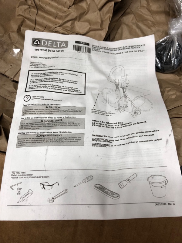 Photo 1 of Delta Faucet Essa Matte Black Kitchen Faucet Black