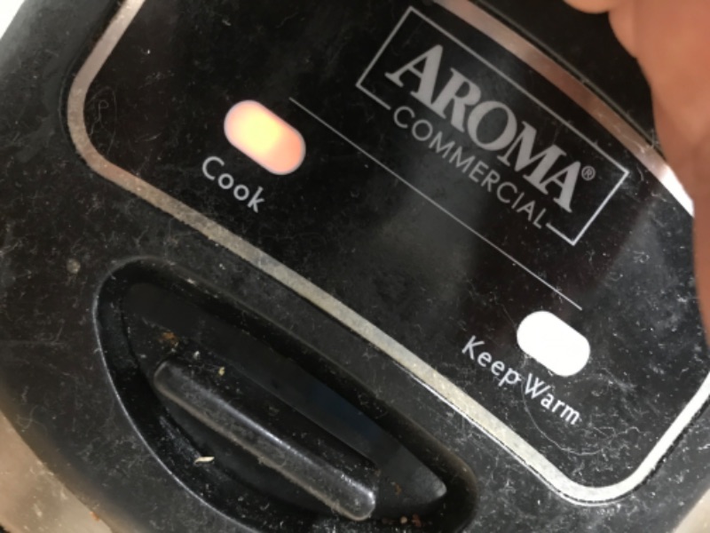 Photo 4 of ***NEEDS CLEANING***Aroma Arc-1130S 60 Cup Cooked Commercial Rice Cooker
