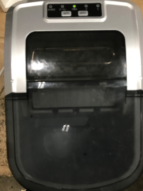 Photo 2 of **SEE NOTES**
FRIGIDAIRE EFIC189-Silver Compact Ice Maker, 26 lb per Day