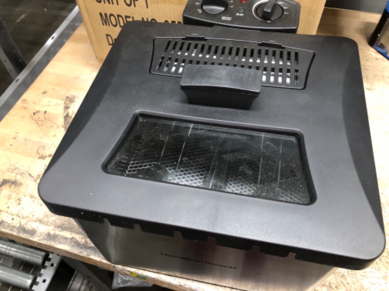 Photo 6 of *** USED *** ** TESTED DOES NOT POWER ON ** *** PARTS ONLY *** Hamilton Beach Deep Fryer with 2 Frying Baskets, 19 Cups / 4.5 Liters Oil Capacity, Lid with View Window, Professional Grade, Electric, 1800 Watts, Stainless Steel (35036)
