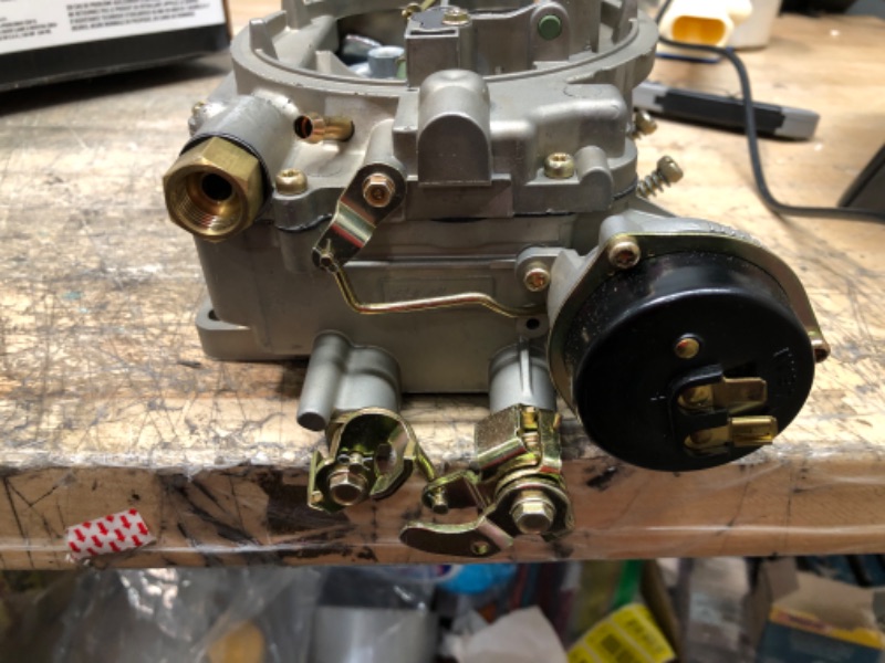 Photo 3 of **** USED UNABLE TO TEST UNKNOWN FUNCTION *** Edelbrock 1410 Performer Series Marine 750 CFM Square Bore 4-Barrel Air Valve Secondary Electric Choke New Carburetor