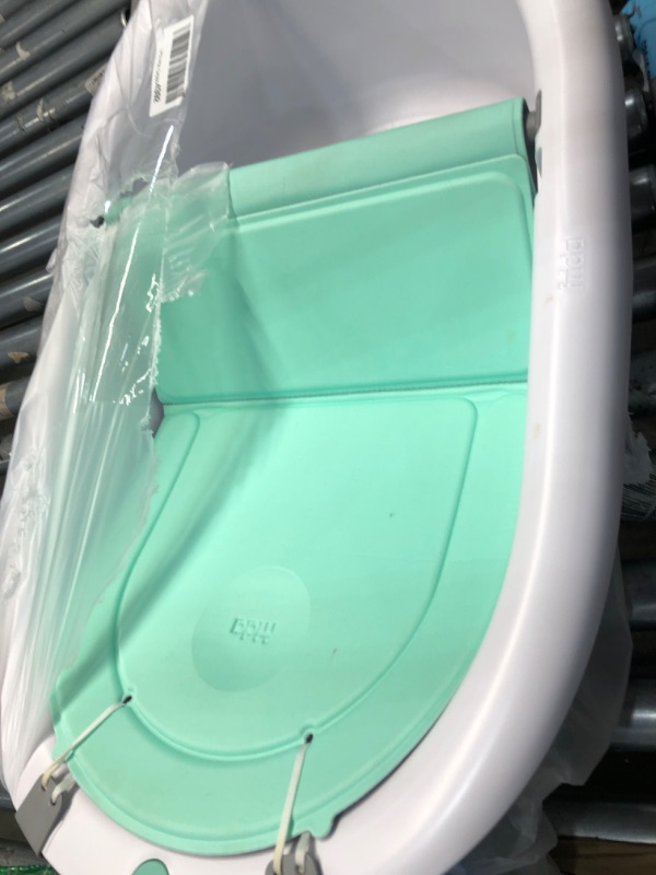 Photo 2 of 4-in-1 Grow-with-Me Bath Tub by Frida Baby Transforms Infant Bathtub to Toddler Bath Seat with Backrest for Assisted Sitting in Tub
((return item))