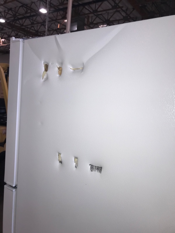 Photo 3 of 18 cu. ft. Top Freezer Refrigerator DOE in White
