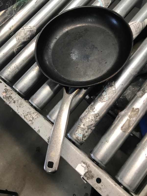 Photo 1 of 11" coking pan  