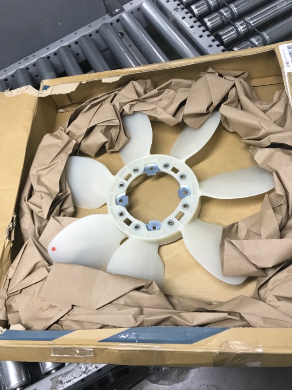 Photo 2 of AISIN FNT-005 Engine Cooling Fan Blade