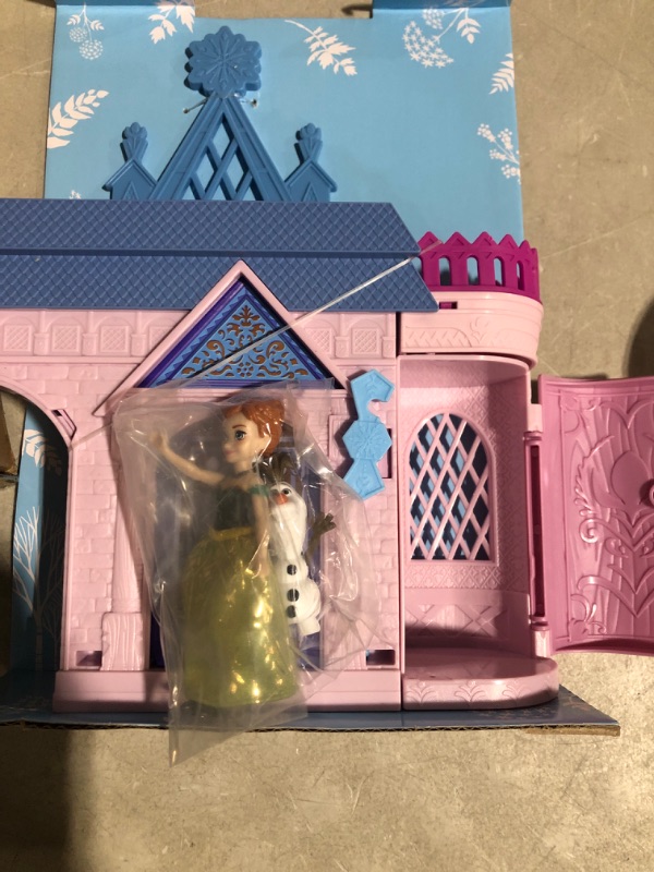 Photo 2 of * see all images *
Little People Toddler Playset Disney Princess Magical Lights & Dancing Castle 