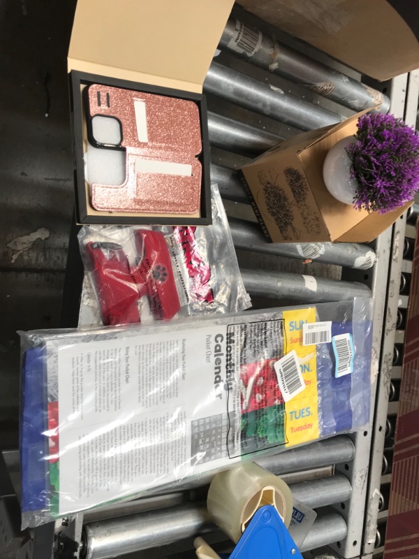 Photo 1 of **4 ITEMS** GENERIC HOME GOODS BUNDLE