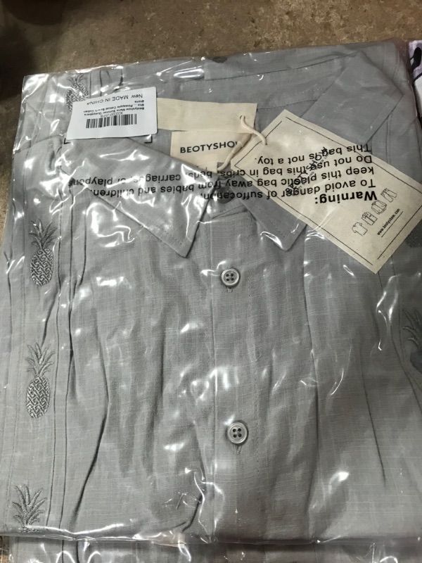 Photo 1 of Beotyshow Mens Guayabera Short Sleeve Shirts Linen Button up Shirts Casual Summer Beach Cuban Shirts
SIZE L