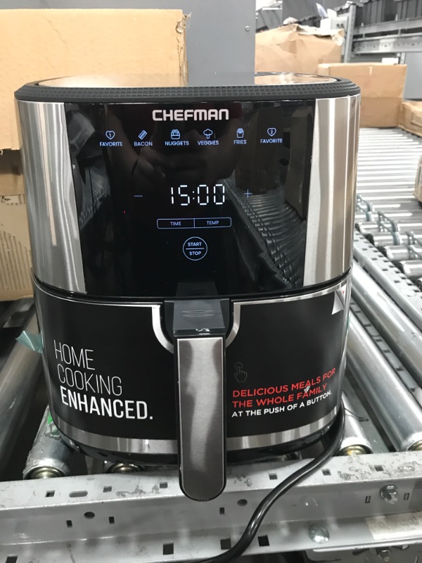 Photo 2 of ***POWERS ON*** Chefman TurboFry Air Fryer