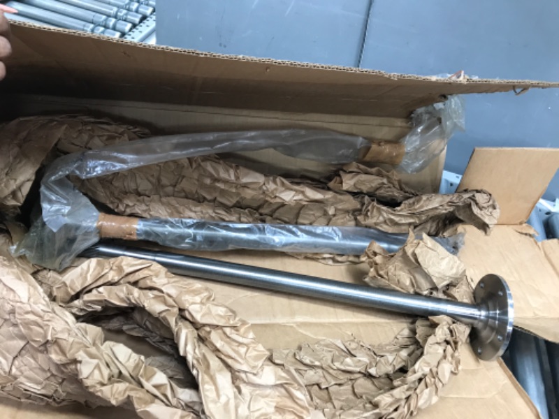 Photo 2 of USA Standard Gear (ZA G26013882) 29 Long 28-Spline Rear Axle for Chevrolet S10 Blazer Rear Both Sides Chev S10 Blazer 28-Spl 7.5" Diff 29" Long