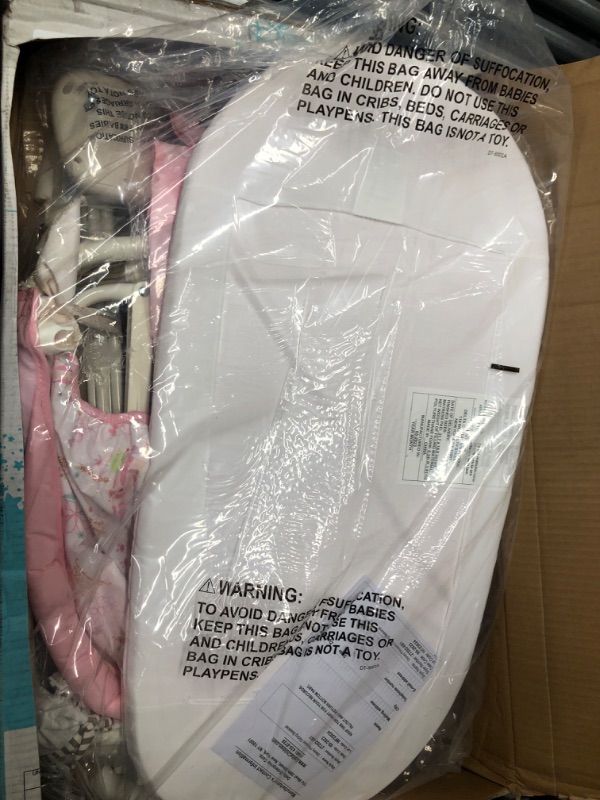 Photo 1 of Delta Children Gliding Bassinet Disney Princess
