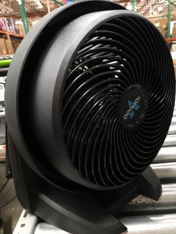 Photo 2 of Vornado 630 Mid-Size Whole Room Air Circulator Fan