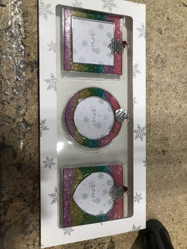 Photo 2 of 3 Pieces Gift Set Christmas 2.5 inch 2022 Picture Frame Metal Hanging Ornaments for Tree Small Decorative Keepsake Pendant, Display Photo for Baby and Pet (Rainbow (2022))