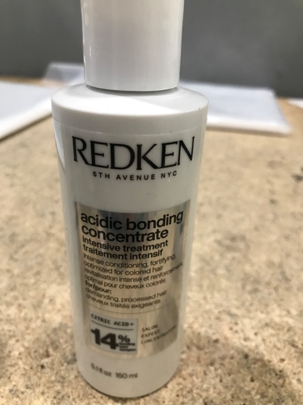Photo 1 of REDKEN Bonding Treatment for Damaged Hair Repair | Acidic Bonding Concentrate | For All Hair Types 5.1 Fl Oz