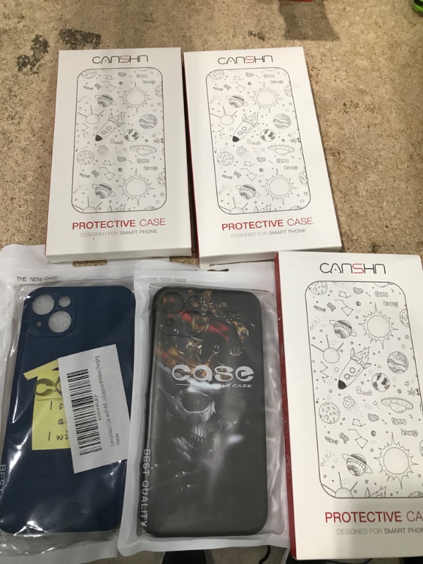 Photo 1 of 5 ITEMS IPHONE CASE BUNDLE