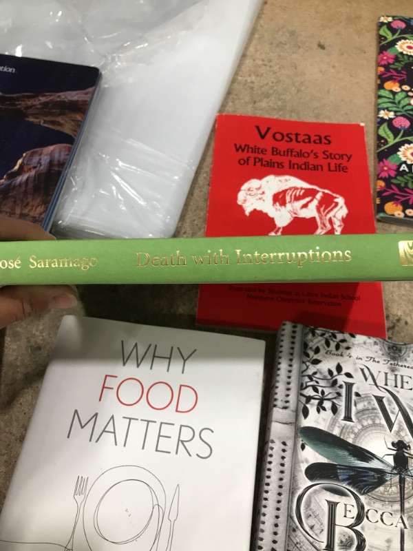 Photo 1 of bundle of 9 random books ***SEE PICS***