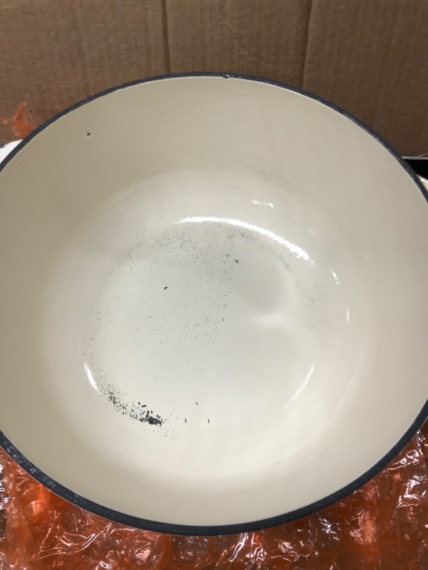 Photo 1 of Amazon Basics Enameled Cast Iron Covered Dutch Oven, 6-Quart, White White 6-Quart