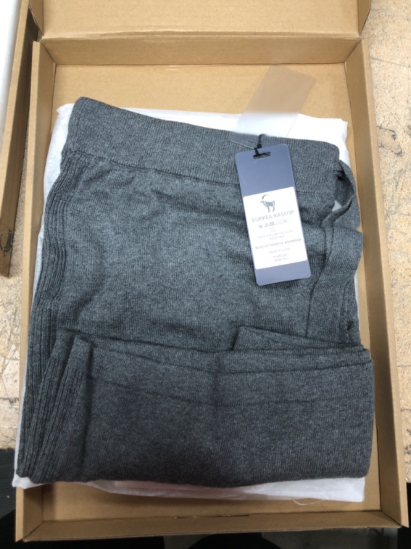 Photo 2 of EURKEA Women's Cashmere Blend Shorts, Gifts Ready size M/L