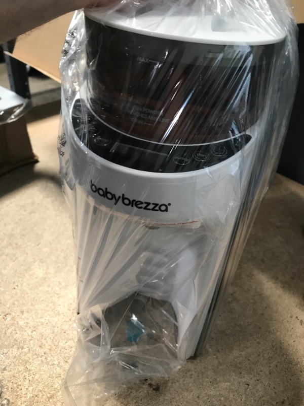 Photo 3 of Baby Brezza Formula Maker Pro Advanced Baby Formula Maker Dispenser