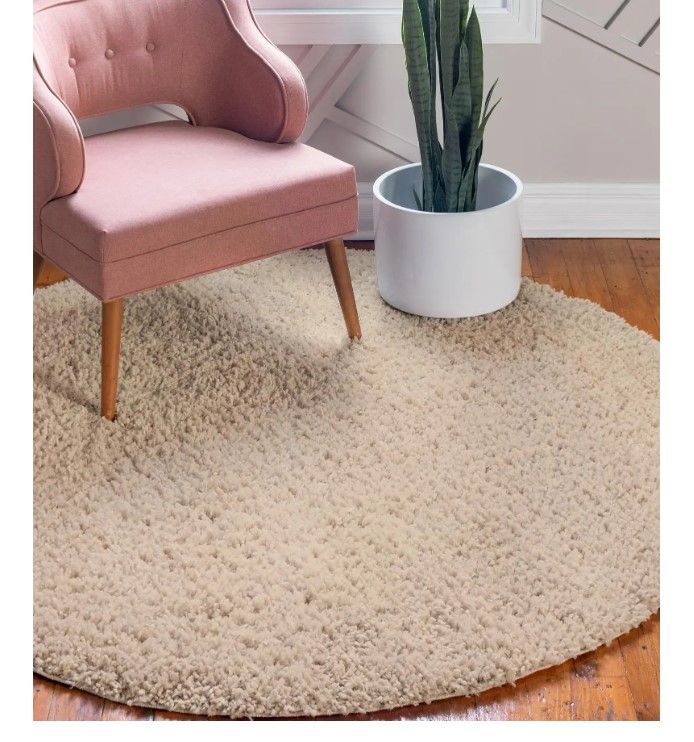 Photo 1 of 8' x 8' Zermatt Shag Round Rug
color: linen