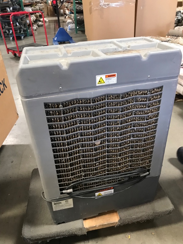 Photo 7 of **BROKEN!!! FOR PARTS ONLY!!**Hessaire 2,200 CFM 2-Speed Portable Evaporative Cooler, Gray