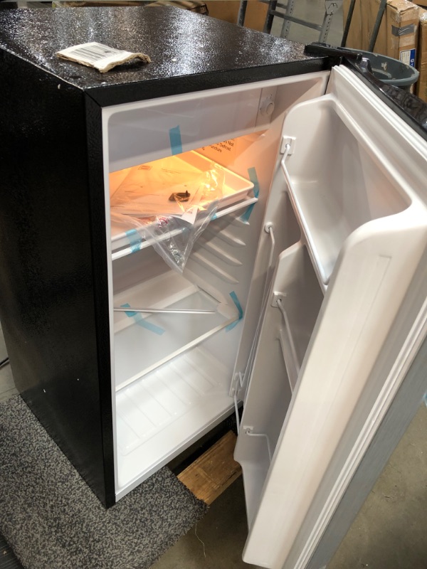Photo 8 of **** NEW MISSING PACKAGING *** ** MINOR DAMAGE ON THE SIDE SEE PICTURES ** RCA RFR322 Mini Refrigerator, Compact Freezer Compartment, Adjustable Thermostat Control, Reversible Door, Ideal Fridge for Dorm, Office, Apartment, Platinum Stainless, 3.2 Cubic F