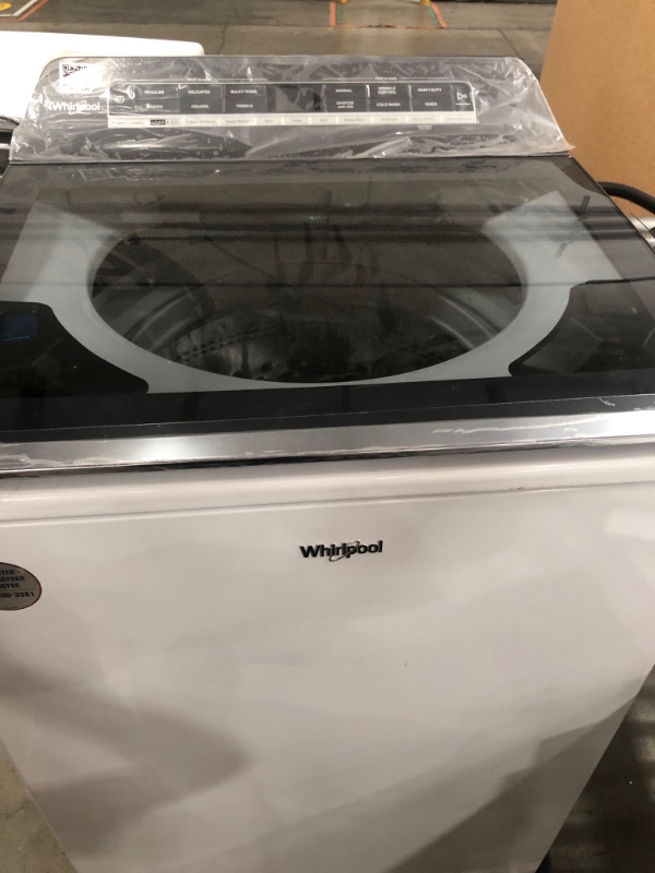 Photo 2 of Whirlpool Smart Capable w/Load and Go 5.3-cu ft High Efficiency Impeller and Agitator Smart Top-Load Washer (White) ENERGY STAR

