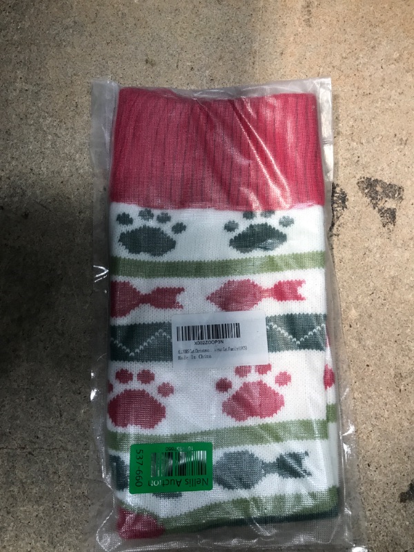 Photo 1 of ALLYORS Cat Christmas Stocking, Knit Pet Christmas Stocking for Cat Gifts, 21’’Cat Hanging Stockings for Christmas Cat Family(1PCS) 1pcs-cat