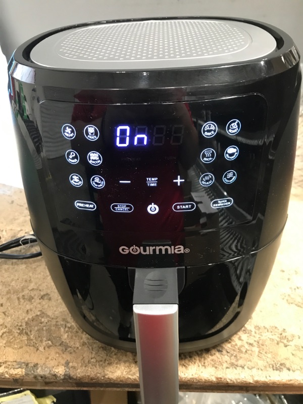 Photo 2 of ***POWERS ON*** Gourmia Air Fryer Oven Digital Display 6 Quart Large AirFryer Cooker 12 1-Touch Cooking Presets, XL Air Fryer Basket 1500w Power Multifunction Black and Stainless Steel Accents FRY FORCE GAF686 6 Qt.T